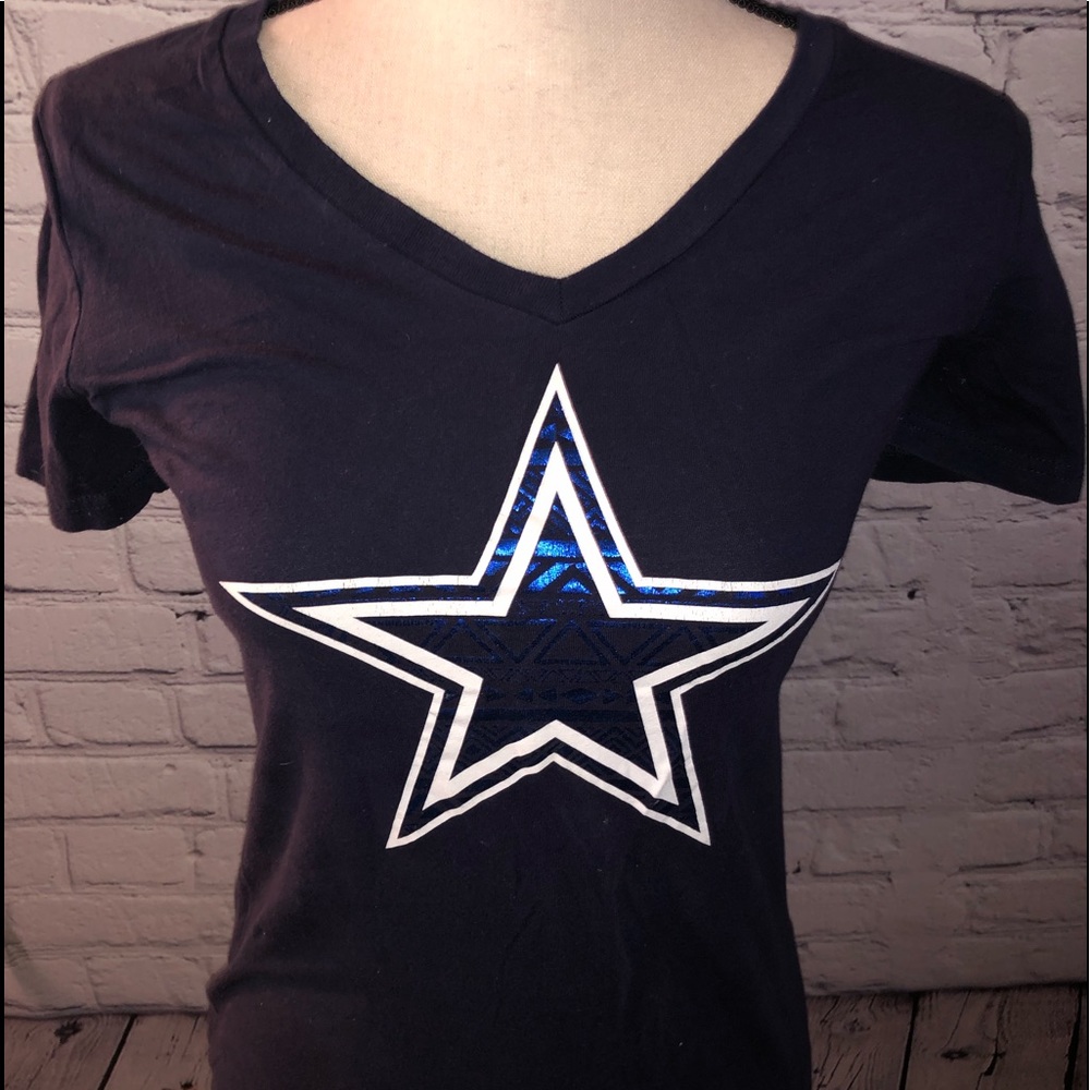 Cowboy’s V-Neck T-shirt